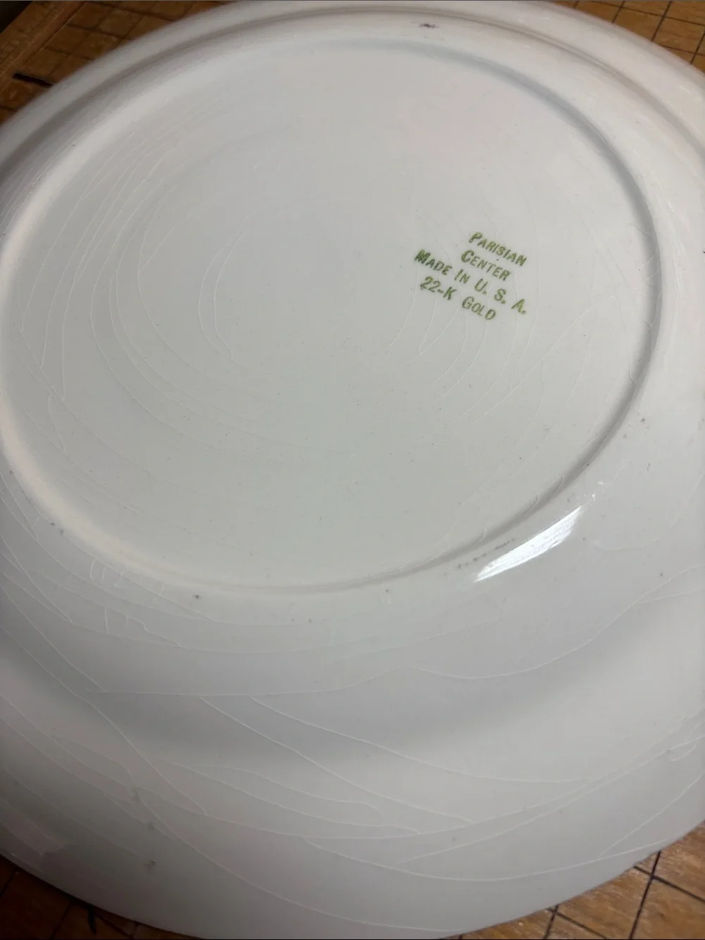 Pair Parisian Center Dinner Plates 10 1/8”D Made USA 22K Gold Pattern Rim Floral